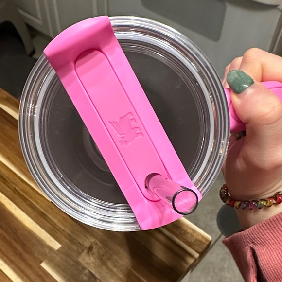 Stanley Pink Tumbler 40 oz with Starburst Design - Picture 3 of 3